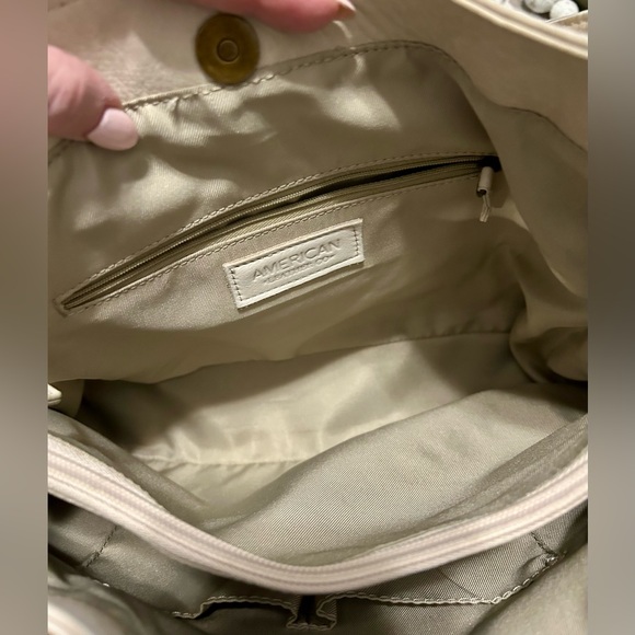 American Leather Co. Cream Shoulder Bag - Picture 4 of 10
